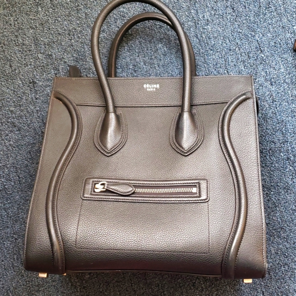 Celine Mini Bag in black pebble
